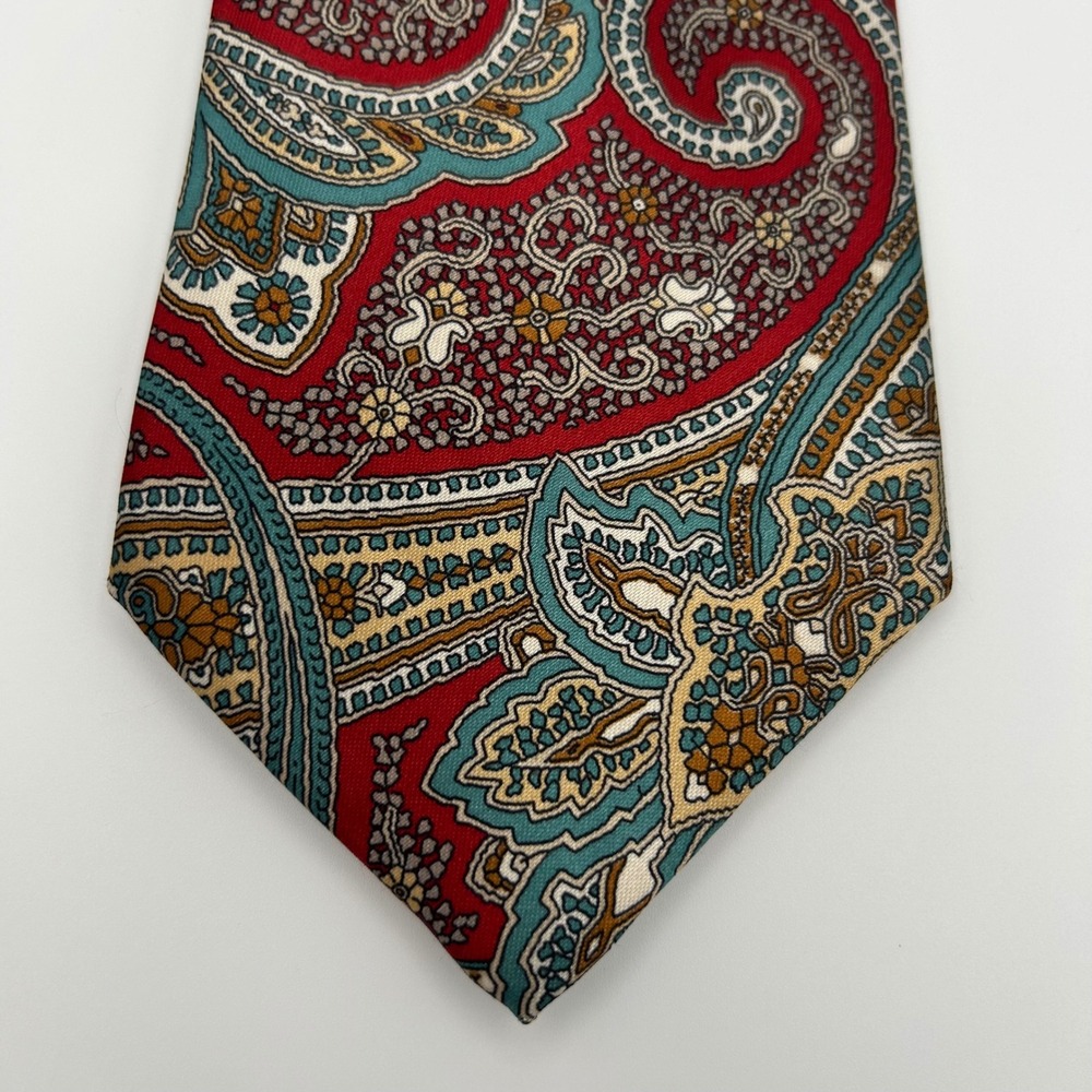 The Men's Store Tie Mens OS Red Paisley Classic Formal Professional Vintage